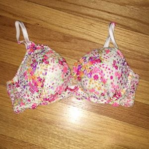 Victoria's Secret push-up bra